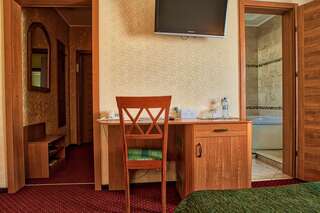 Отель Premier Compass Hotel Kherson Херсон Номер-студио-5
