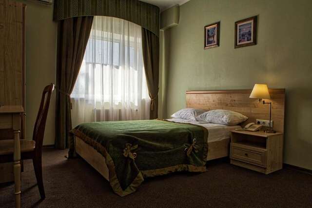 Отель Premier Compass Hotel Kherson Херсон-49