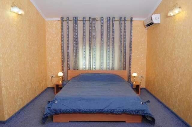 Отель Premier Compass Hotel Kherson Херсон-53